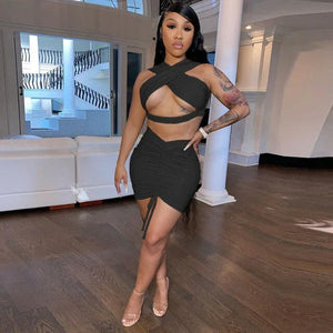 Ensemble clubwear vinyle mini jupe et crop top croisé ouvert sexy Réserve - GUAPPAA
