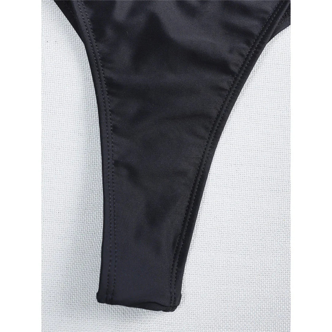 Maillot de bain string ficelle trois pièces avec robe de plage transparente Transparencia - GUAPPAA