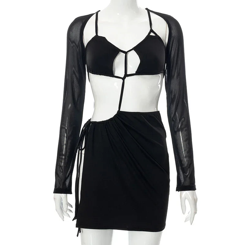 S M L Petite robe noire fendue dos nu ouverte lacée à manches transparentes Midnight - GUAPPAA