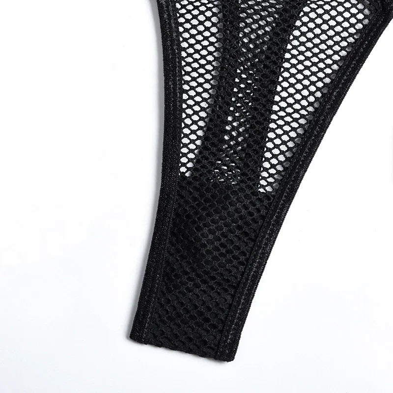 Ensemble lingerie sexy bustier string et porte-jarretelles rouge noir Le Pigalle - GUAPPAA